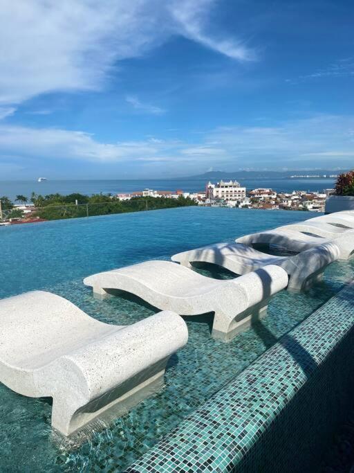 Modern 1 bedroom (Avida Condos) located in Zona Romantica Puerto Vallarta Exterior foto